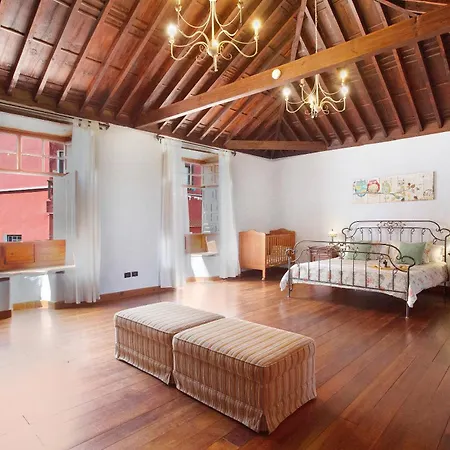La Casona De La Rambla Сasa de vacaciones